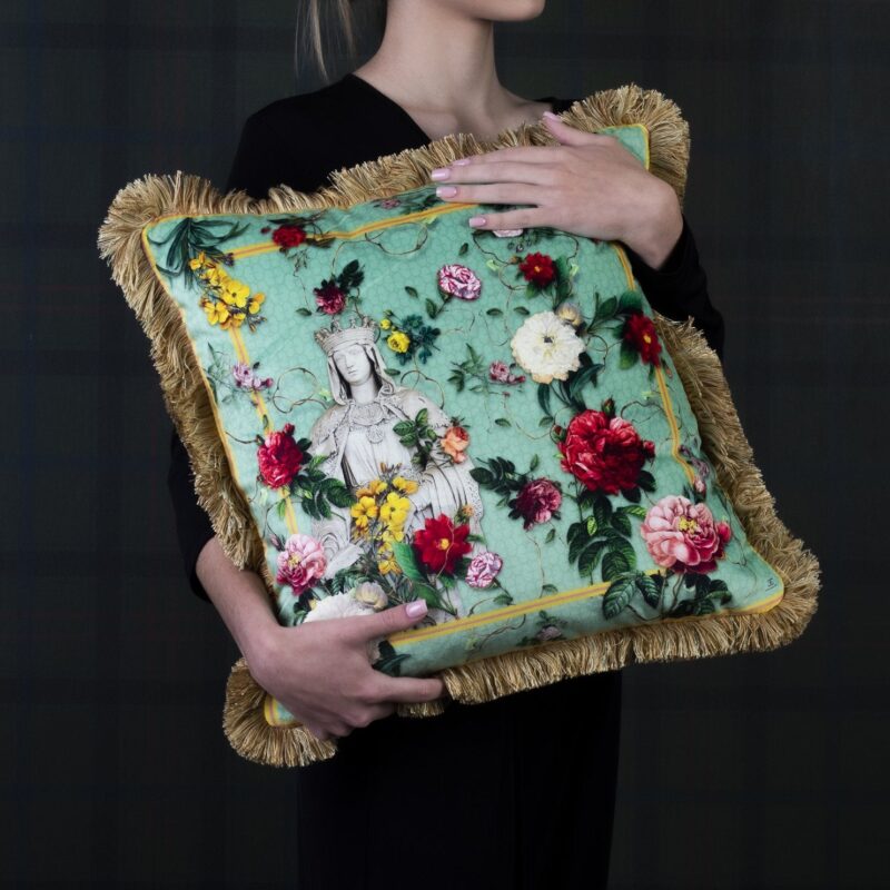 Queen Isabella I of Castile green cushion